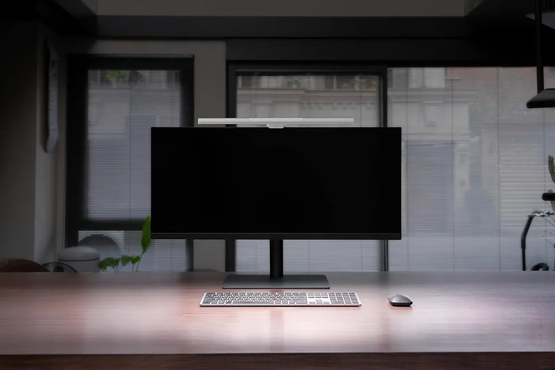 BenQ ScreenBar Pro LED Monitor Light Bar (Silver)- Ultrawide Lighting — image 4