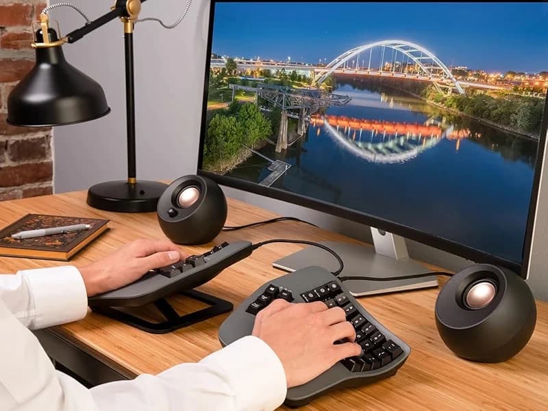 Kinesis Advantage360 Split Ergonomic Keyboard - USB-C | Mechanical — image 3